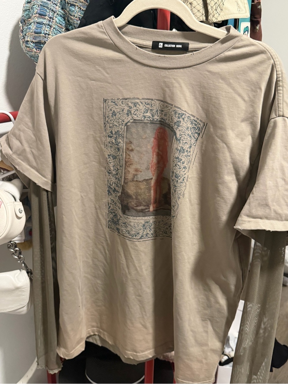 !it jeans Beige Graphic Short-Sleeve Tee